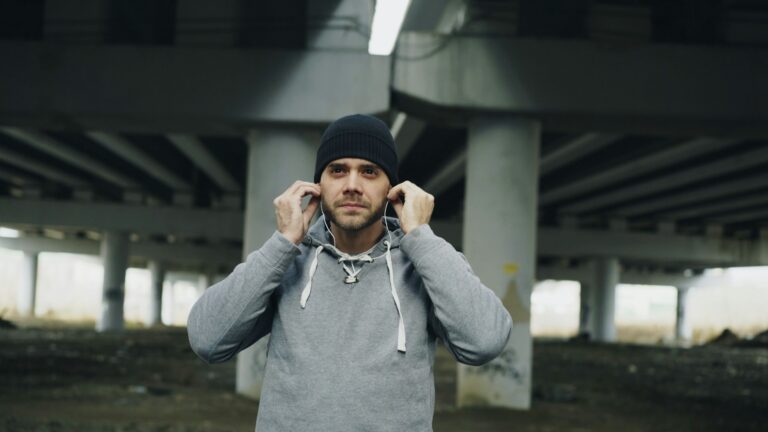 vitaly-gariev-MWJML_10kHY-unsplash