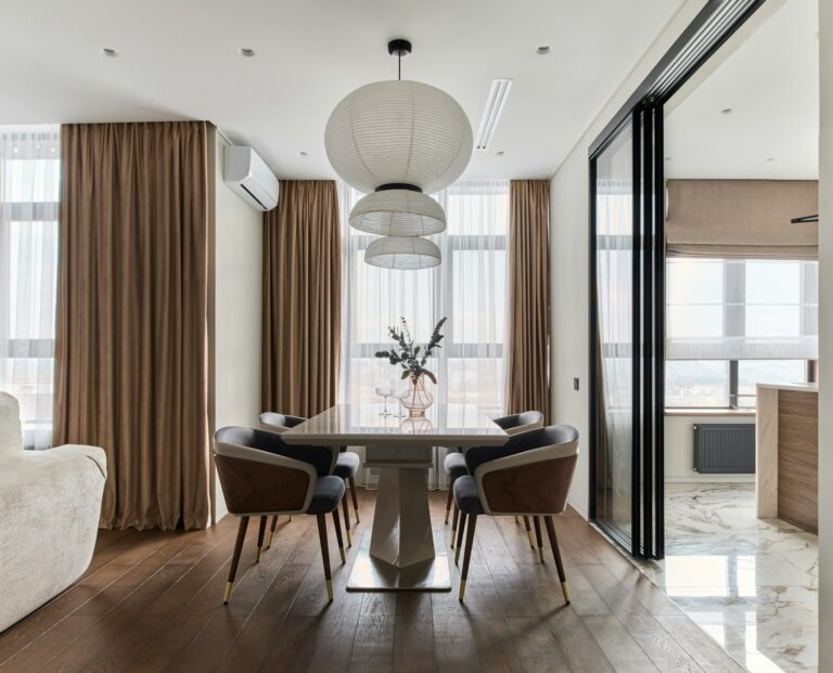 yevhenii-deshko-BdU_E9nv1yY-unsplash