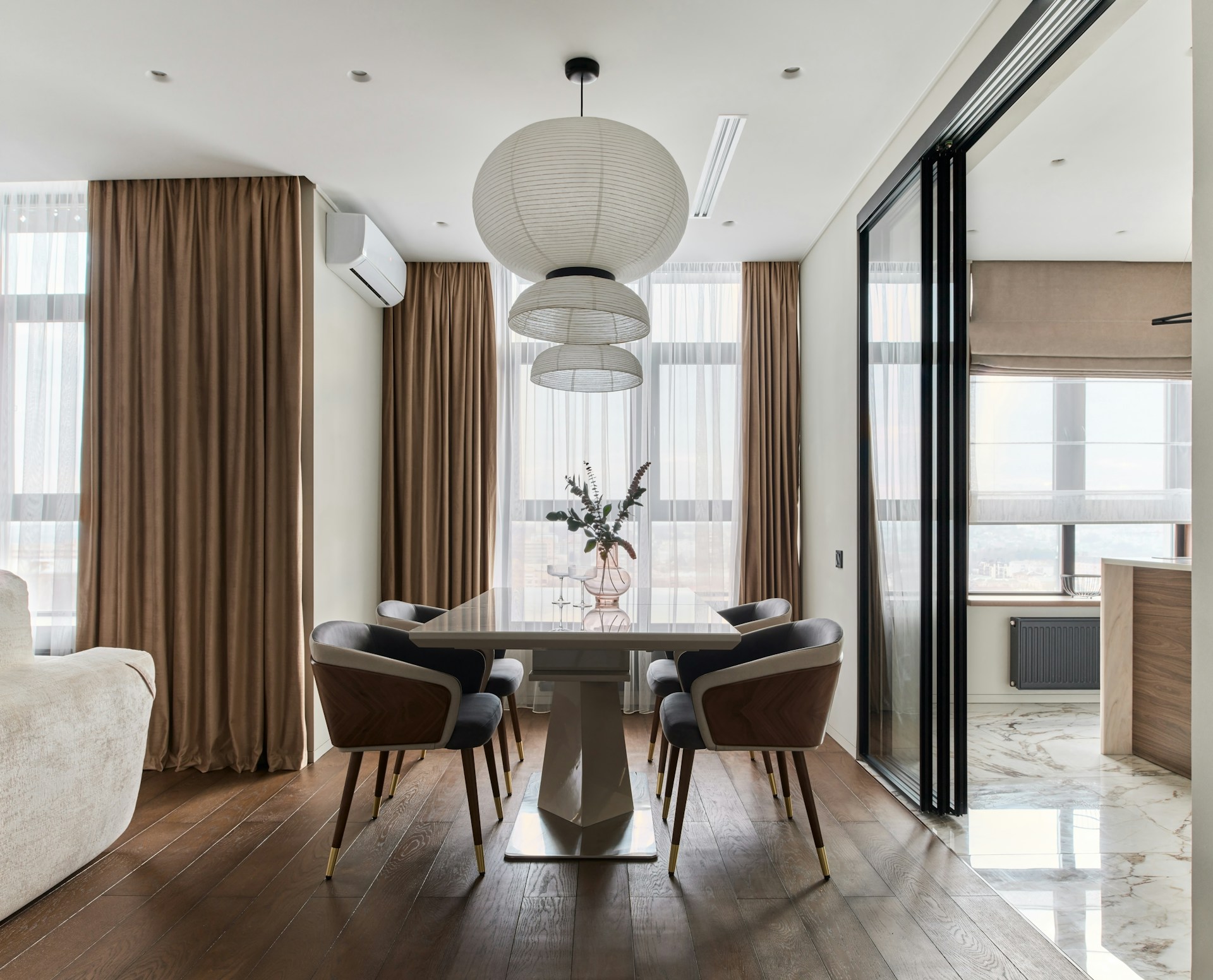 yevhenii-deshko-BdU_E9nv1yY-unsplash