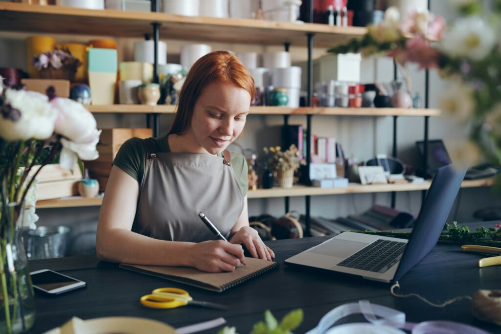 getty images VnTKias0XoM unsplash Tips to Stay Organized as a Small Business Owner