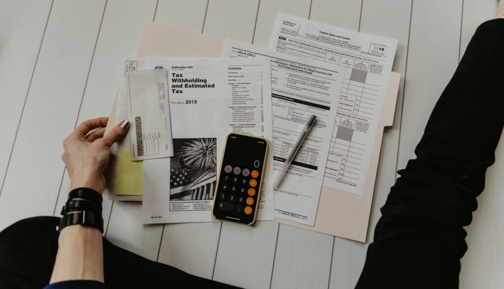kelly sikkema xoU52jUVUXA unsplash 1 Tips to Stay Organized as a Small Business Owner