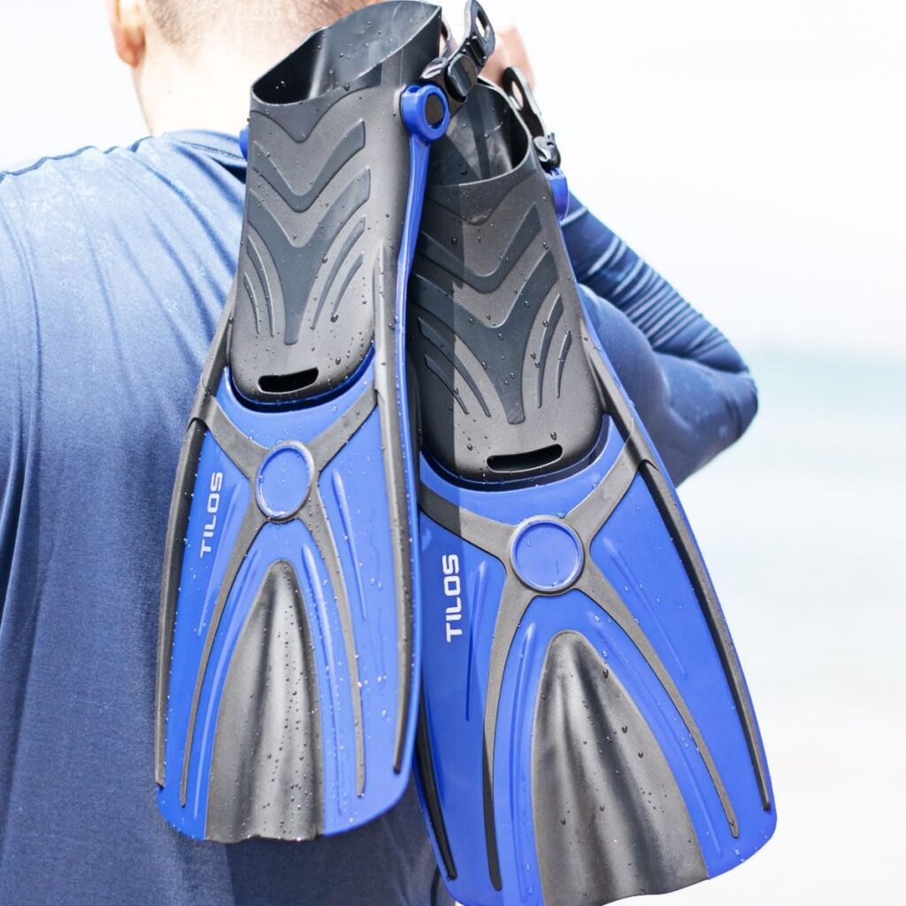 Snorkeling Might Be the Most Fun You Have This Summer 4 71jZ9DcKcZL. AC SL1200 Snorkeling Might Be the Most Fun You Have This Summer