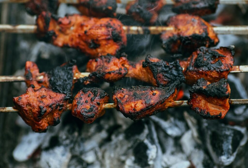 tengyart nGMZrn56q Q unsplash Why Charcoal Grilling Still Hits Different