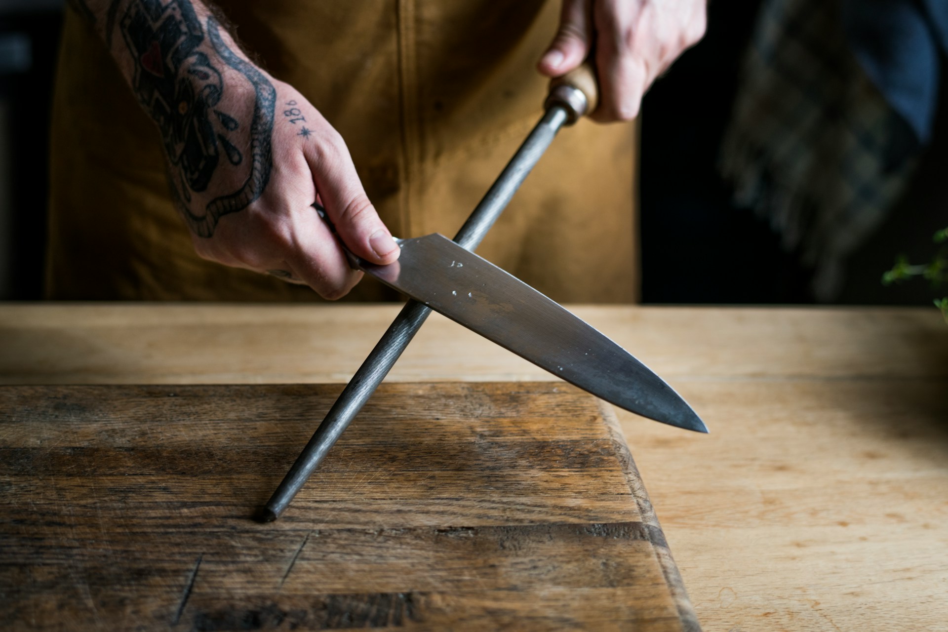 curated-lifestyle--uHnpe9DELI-unsplash