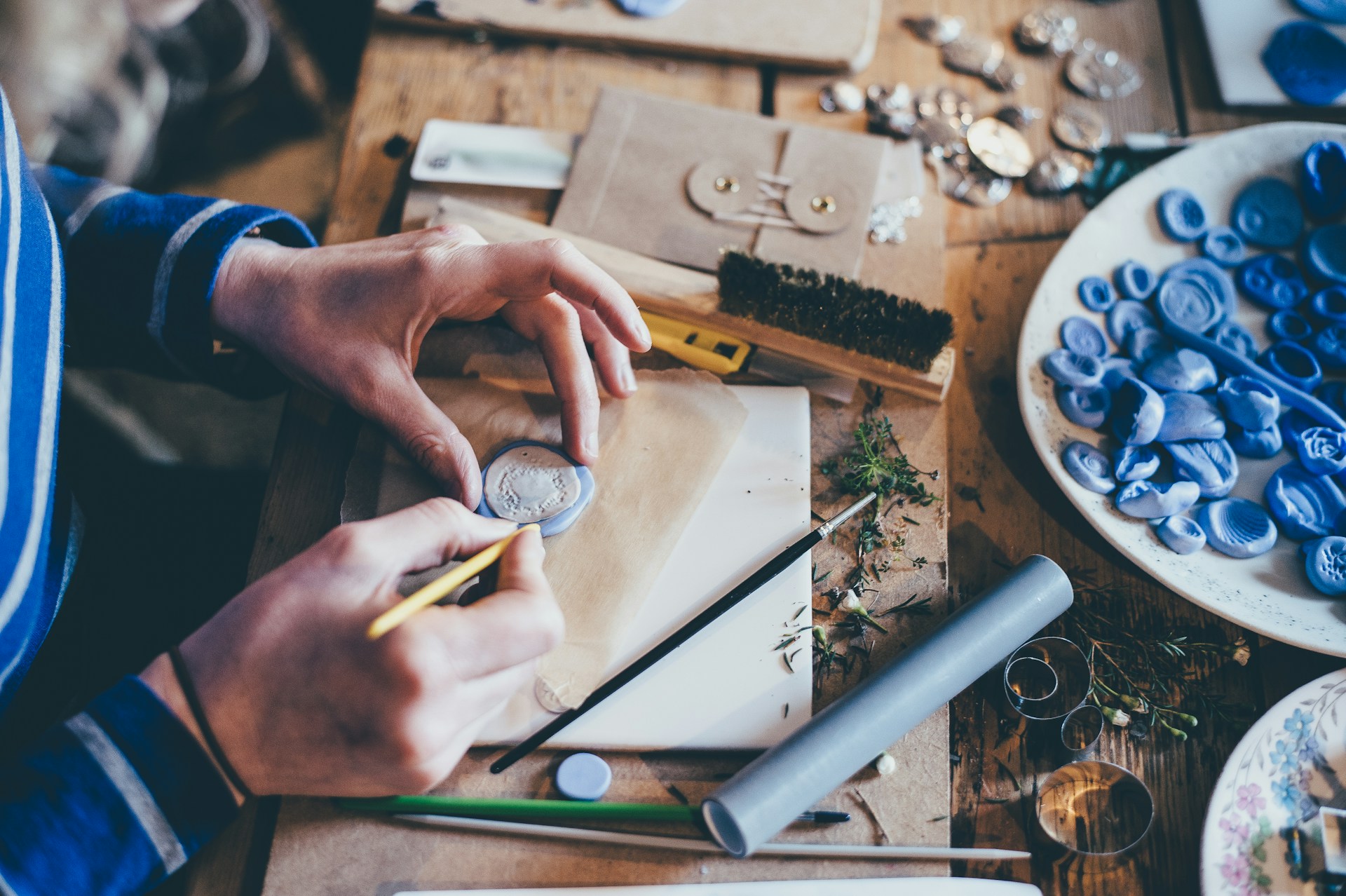 How to Choose the Right Glue for Every Repair