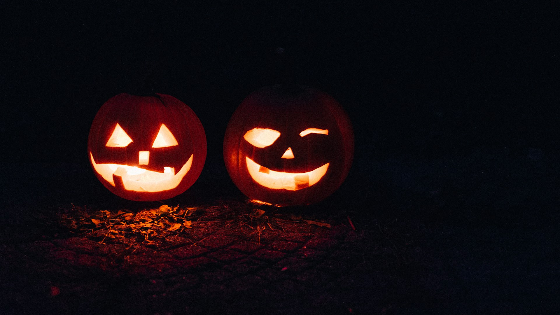 Halloween Decorating Ideas That Make Your Yard Stand Out