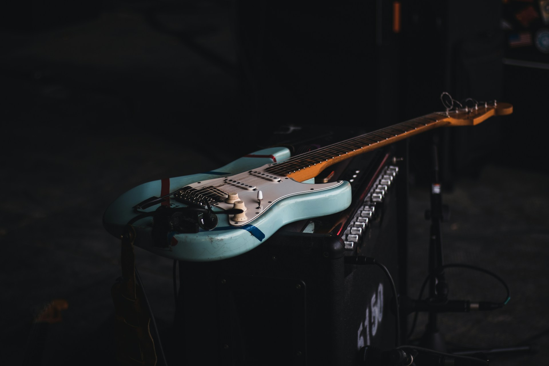Everything You Need to Start Learning Guitar